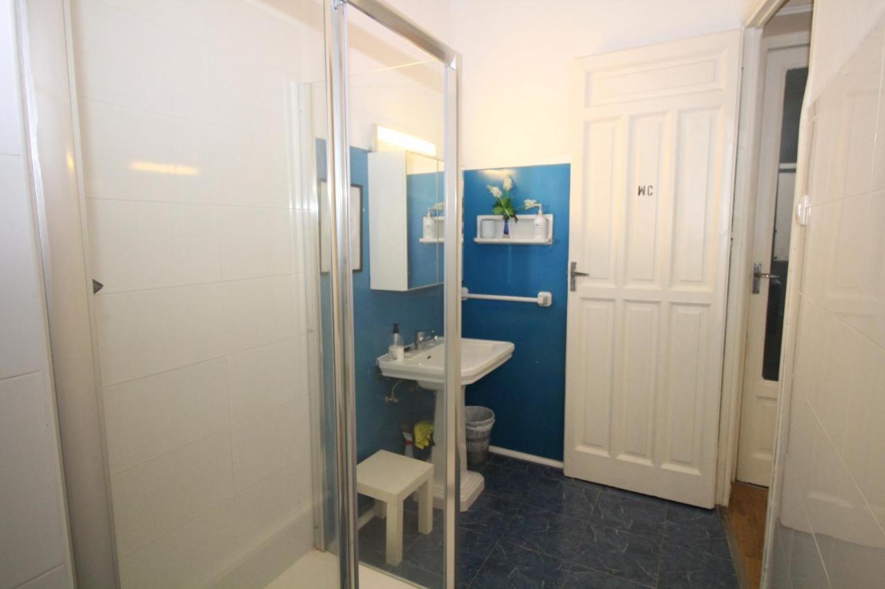 Alojamiento Don Ramon Apartment Madrid Ngoại thất bức ảnh