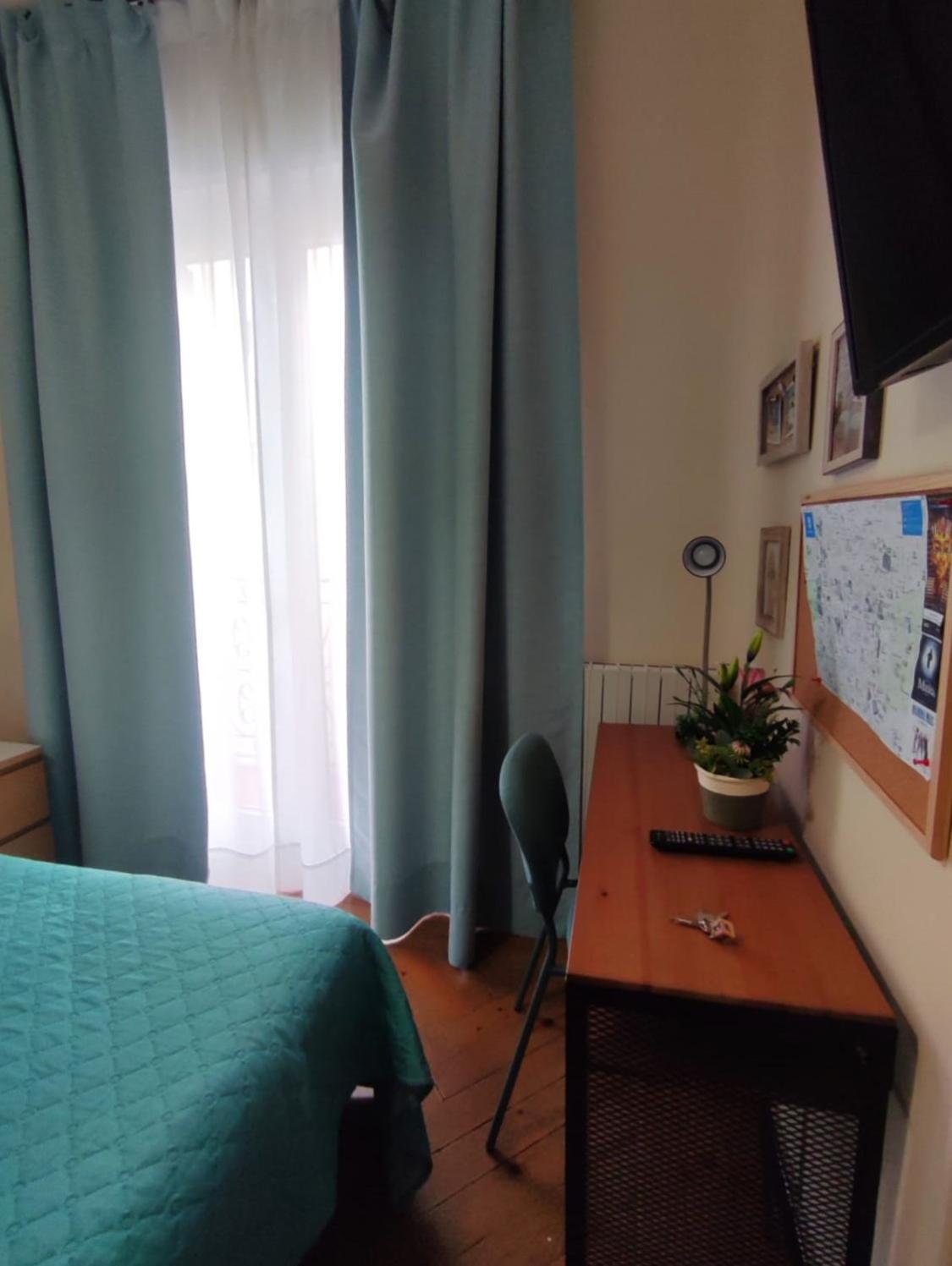 Alojamiento Don Ramon Apartment Madrid Ngoại thất bức ảnh