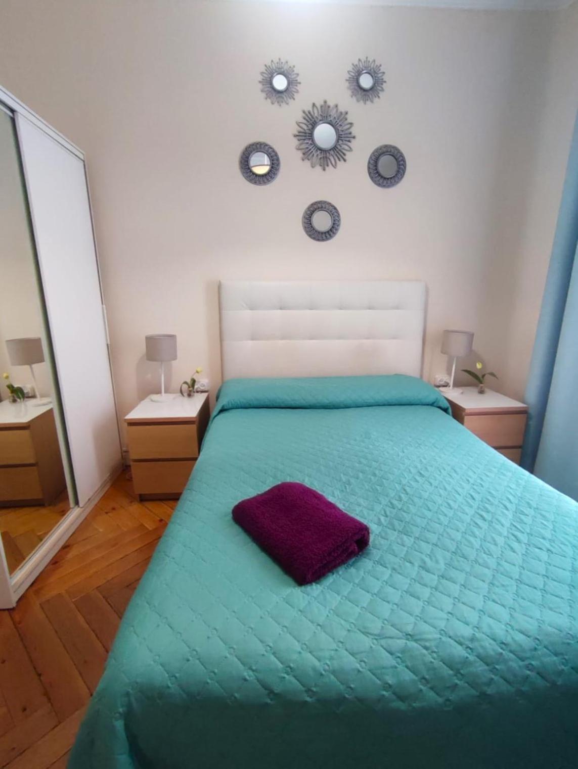 Alojamiento Don Ramon Apartment Madrid Ngoại thất bức ảnh