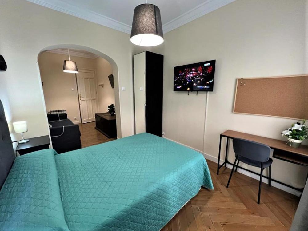Alojamiento Don Ramon Apartment Madrid Ngoại thất bức ảnh